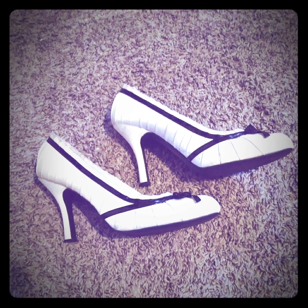 Deb Heels